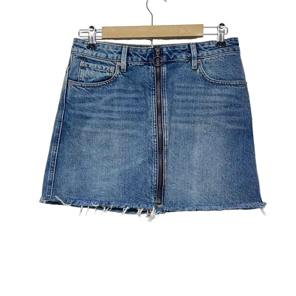 We The Free Dresses & Skirts - We The Free Denim Front Zip Mini Skirt Size 28